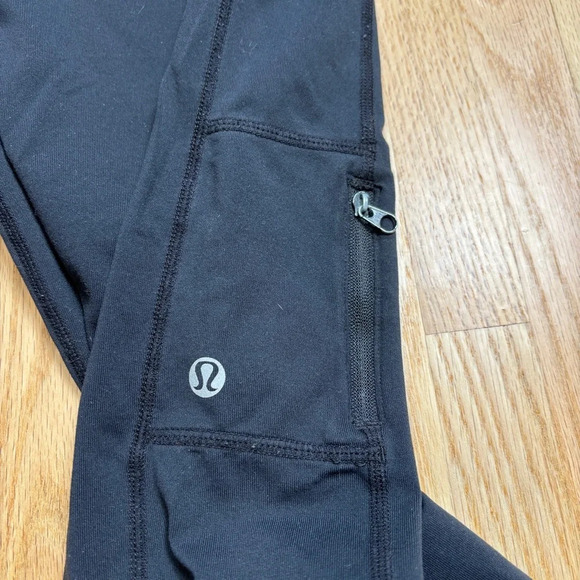 Lululemon Wide  Leg Cropped Capris Pants with Zipper Pocket - Picture 6 of 8